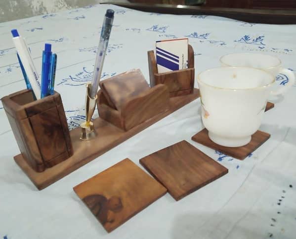 Wooden 3-in-1 Desk Organizer with Pen Stand, Business Card Holder, and 6 Coaster Plates