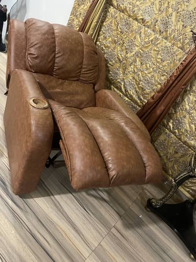 Easy sofa in brown colour