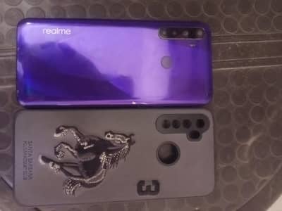 Realme 5 4/64 ha sield set ha with box koi fault nhi aakar chek krlo