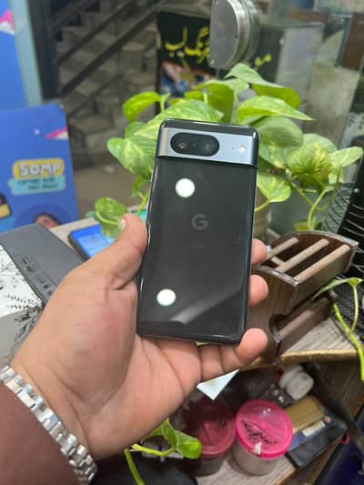 Google pixel 8