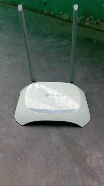 tp link router with charger 03120004916 contact