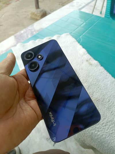 infinix hot30 play