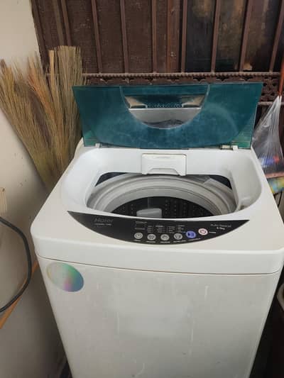 8.5 kg haier fully auto good condition no repair one time