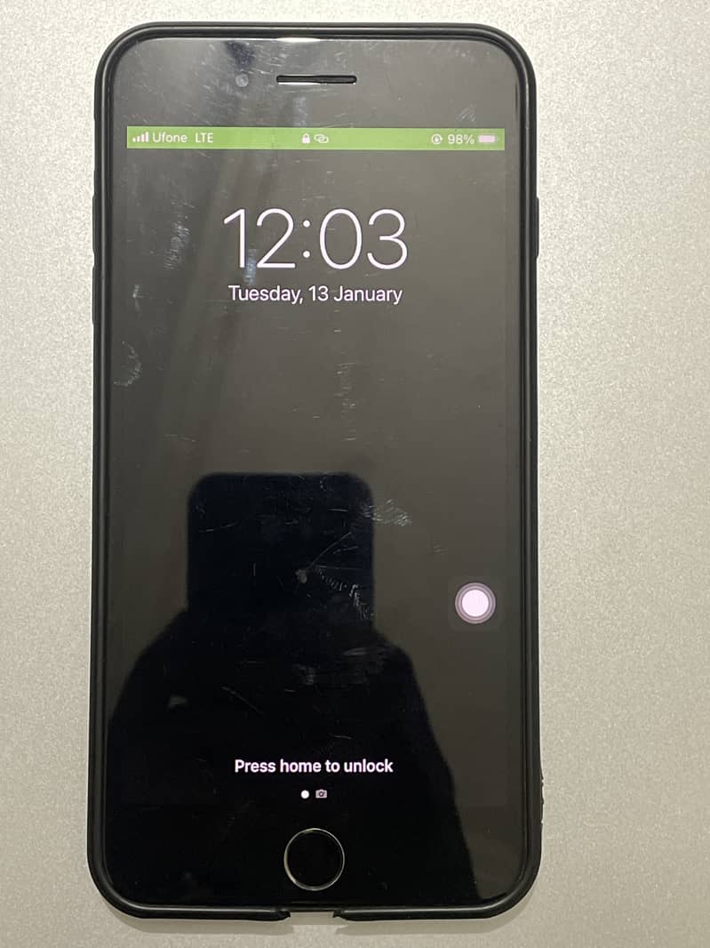 Apple iPhone 7 Plus 0