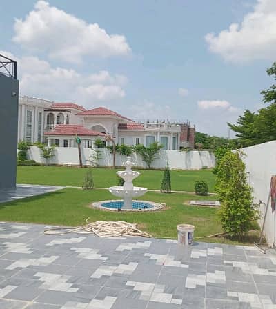 Get In Touch Now To Buy A House In DHA Phase 8 Lahore