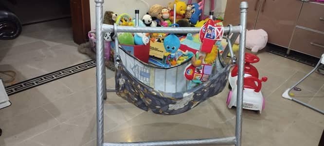 Swing cradle with cloth