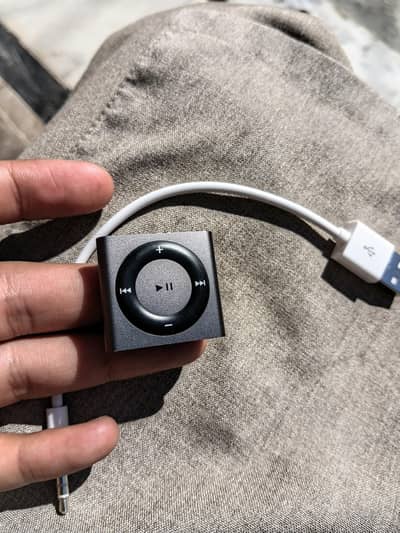 iPod Shuffle Generation 4th ipod