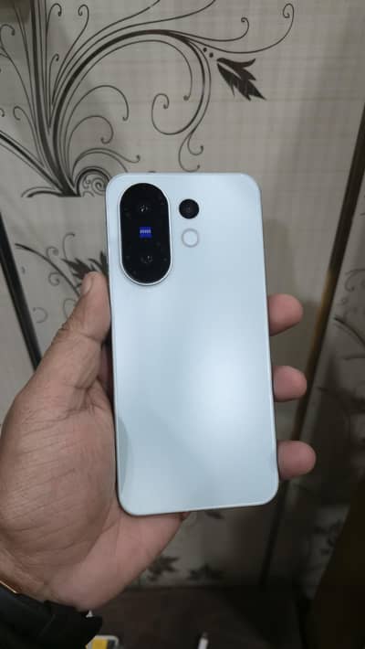 Vivo X200 FE (12GB / 512GB) – Official PTA Approved