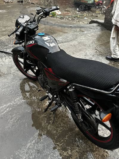 Suzuki GR 150 2018 model All genuine