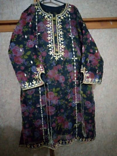 1 time used three piece wedding wear fancy dress urgent sale