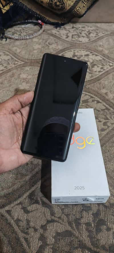 Motorola edge 2025 8/256