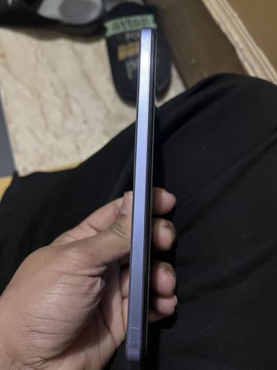 Bilkol new condition 10/9.5 128 gb