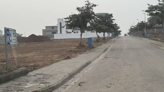 Prime Location Top Height Street 13 Kanal Plot For Sale