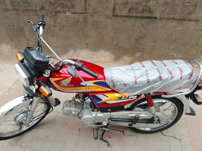 Honda CD 70 Model 2024 | 5500 KMS Driven CONTACT Number 0300 - 4196890