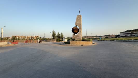 Sector D Street 14 Best Location 1 Kanal Plot For Sale