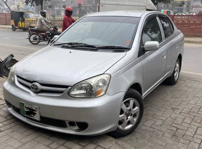 Toyota Platz 2006