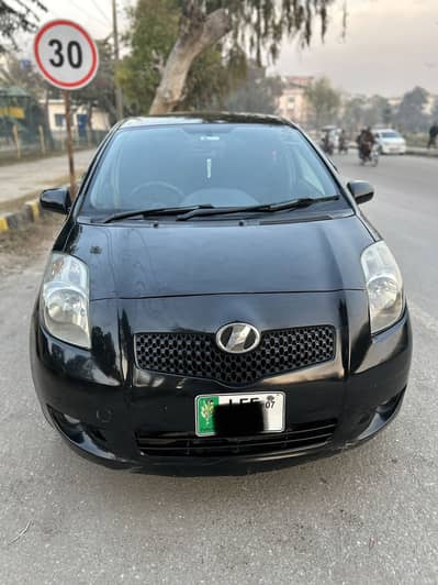 Toyota vitz 2005/reg 7