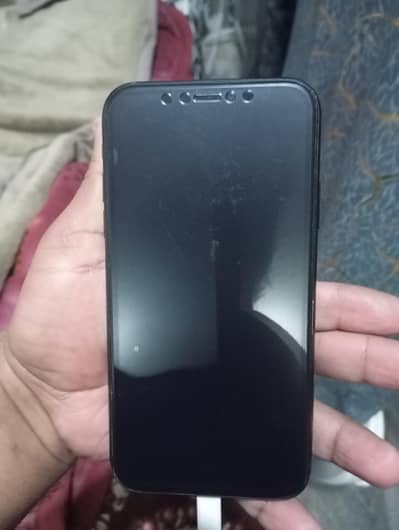 iPhone XR all ok block colour faceid on hy battery health 80