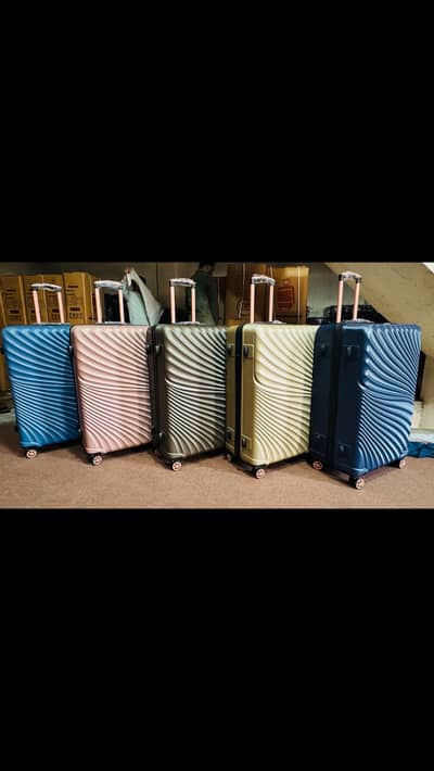 Suitcases|Luggage bags|trolly case|hand carry|attachi