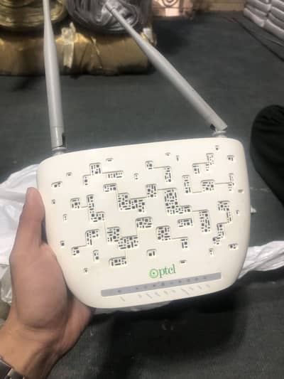 PTCL Internet WiFi Device Available