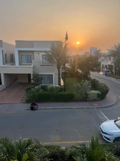 Sport city villa bahria town karachi rent available