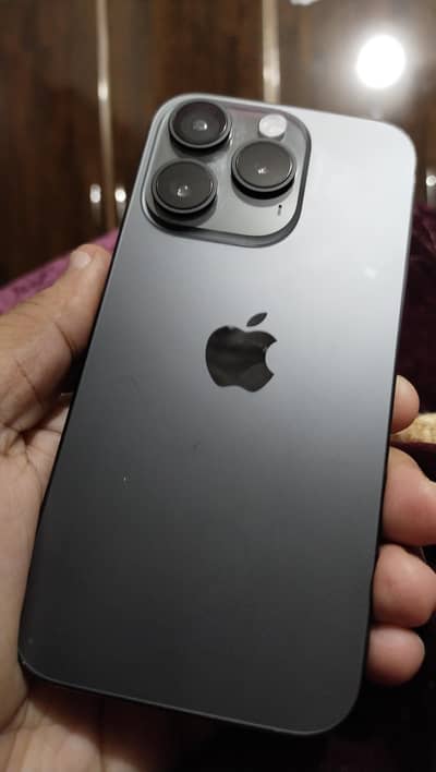 iPhone 15 Pro 128GB Natural Titanium – Blacklisted (Wi-Fi Only)