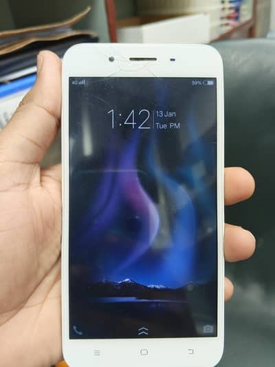 Vivo y66 PTA approved 3gb 32gb minor crack