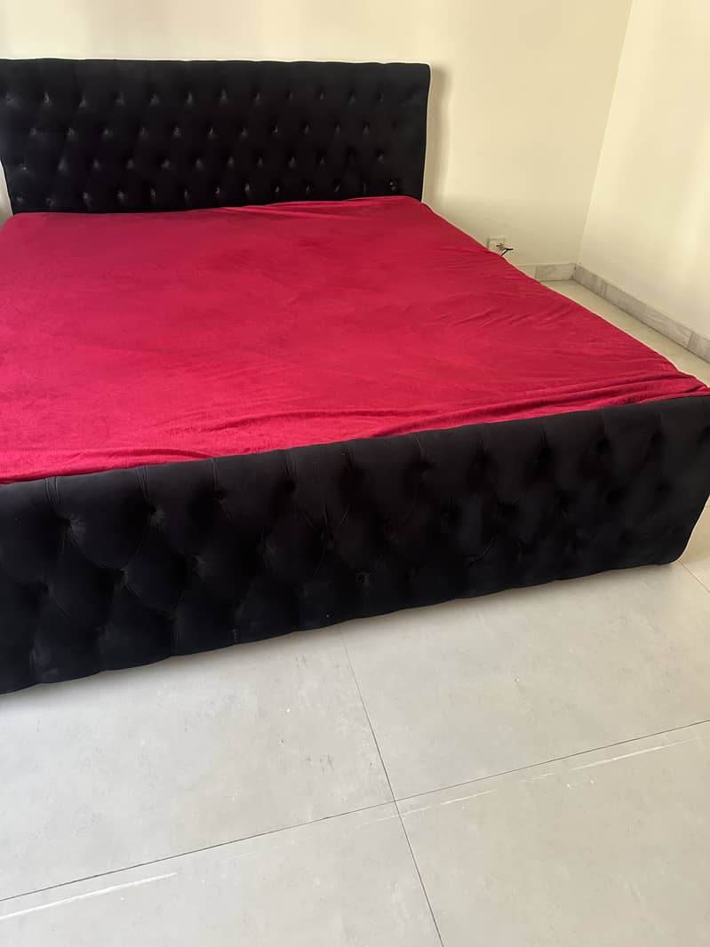 King bed 6