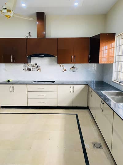 Kanal Upper Portion Available For Rent In G 16 Islamabad