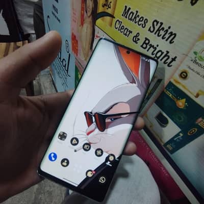 Sharp Aquos R6 5G for sale in just 50K