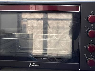 SIGNATURE OVEN MODEL AC20 NEW CONDITION