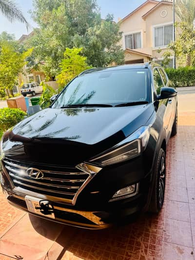 HYUNDAI TUCSON AWD HTRAC ULTIMATE 2025 (BEIGE INTERIOR)