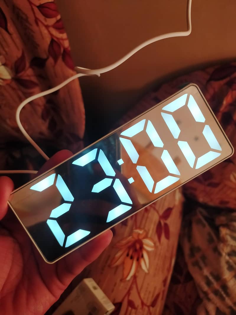 Led Clock 1