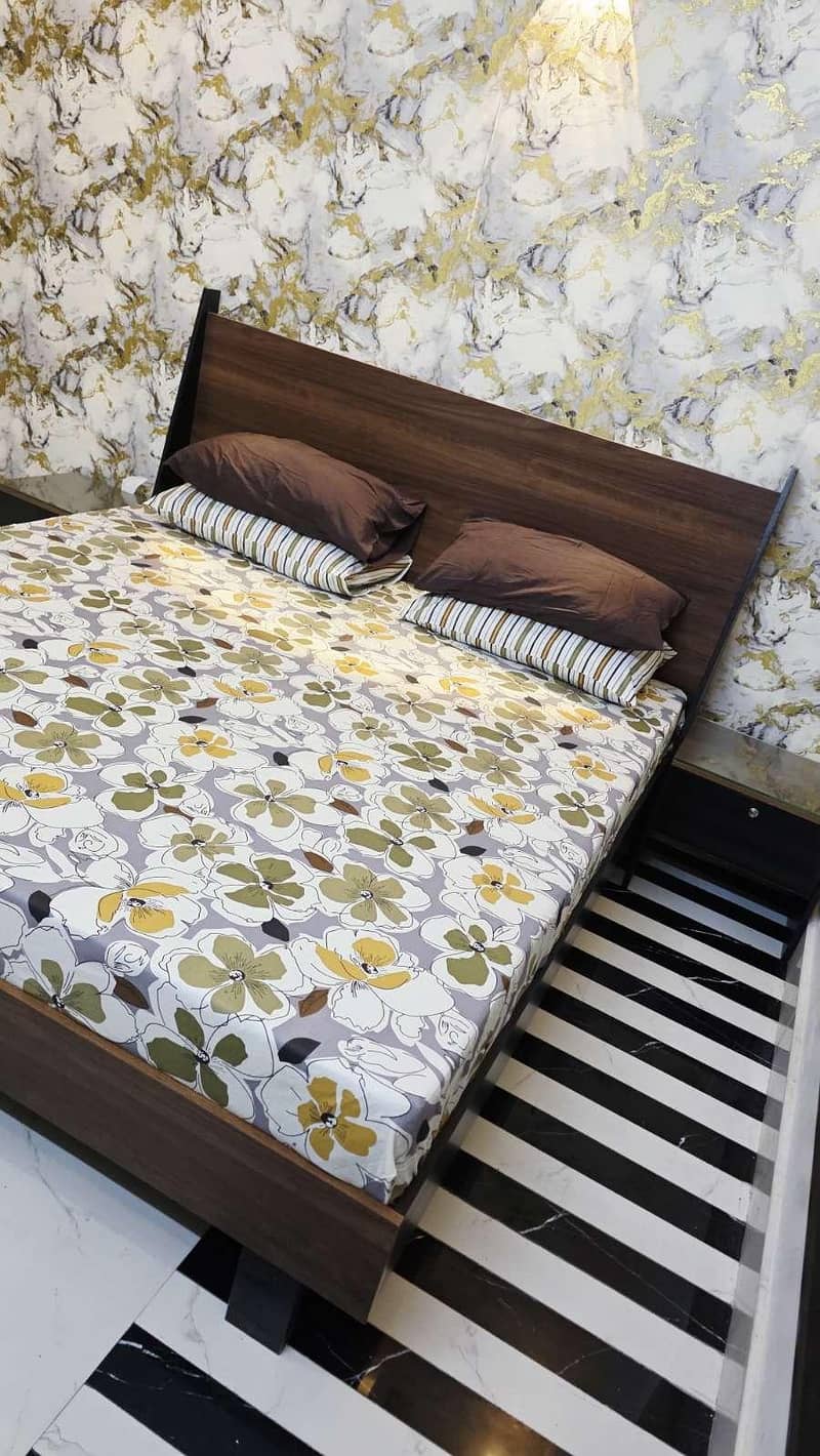 Bed, King Size bed, Double bed. 2