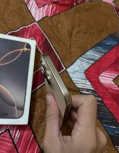 Iphone 16 pro max desert titanium 10/10