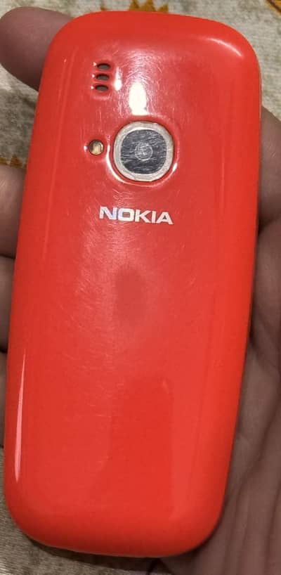 Nokia 3310 In orange colour