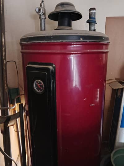 35 g geyser like new condition not used