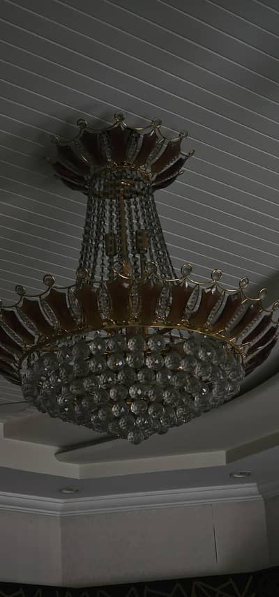 Elegant Royal Crystal Chandelier
