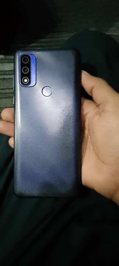 moto g pure 3gb ram 32gb internal storage pta approved glass crack