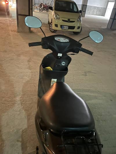 Petrol Scooty (Suzuki) For Sale