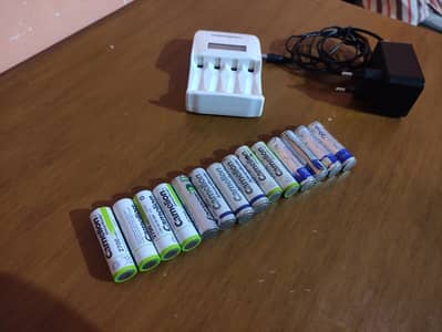 Camelion Digital cell charger