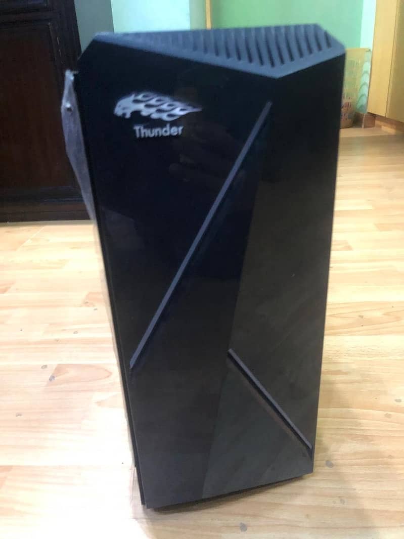 Complete PC with 10/10 condition 0