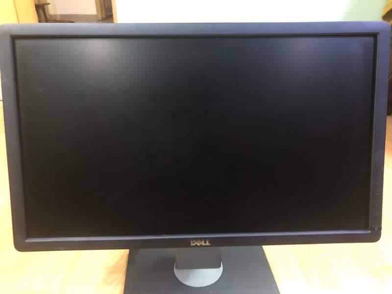 Complete PC with 10/10 condition 8