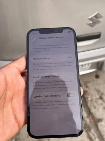 Iphone 12 jv 9/10 condition 64GB fault only scratches