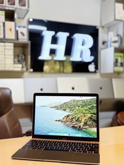 MacBook Rose Gold m3 8/256GB Retina Display Ultra Slim upto7hrs