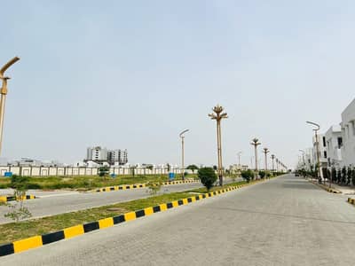 150 Sq Yards Park Face Plot Available For Sale