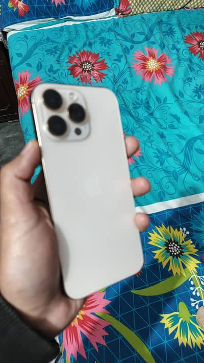 Iphone 16 pro max jv