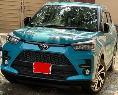 True tone Toyota Raize Z