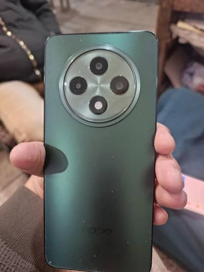 OPPO RENO 12F