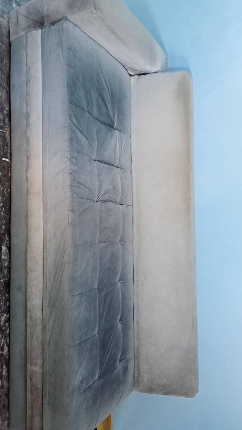 2 separate L shaped sofas 1